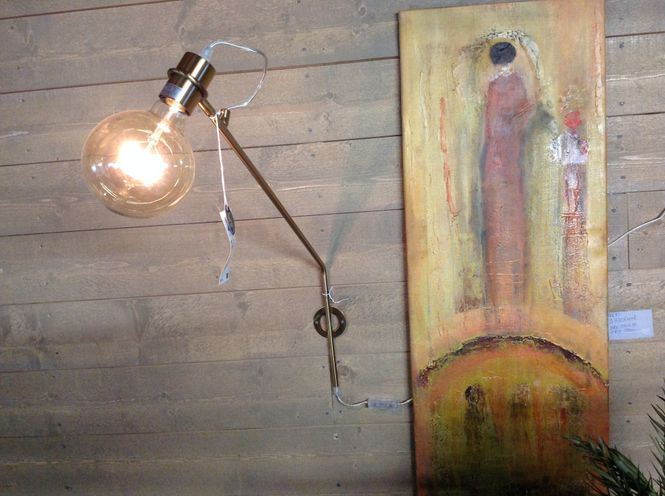 Hovedbilde Vegglampe gull.78x15x44 cm.