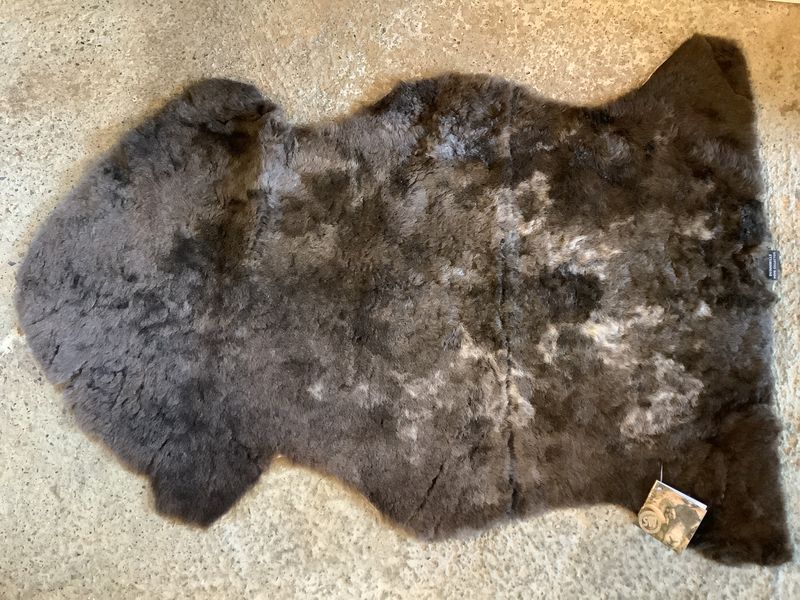 Crazy sheepskin, dark