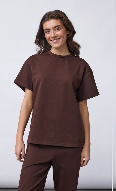 Veda t-shirt. Chokolate